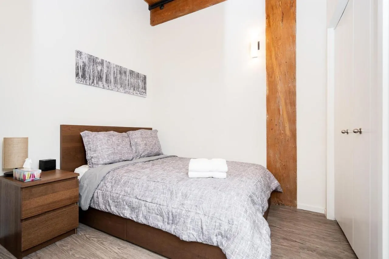 211 Market Ave Condos In The Exchange District Winnipeg Apartamento