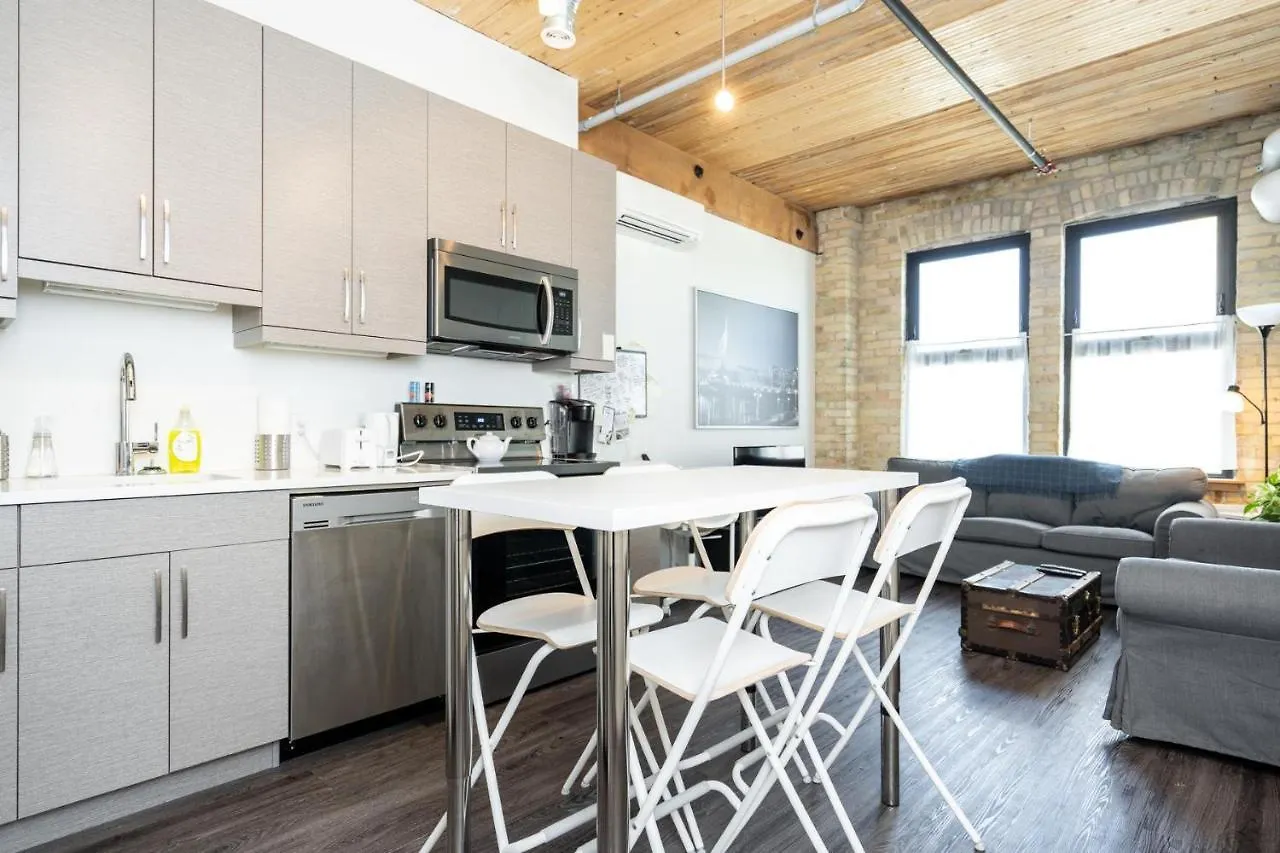 211 Market Ave Condos In The Exchange District ウィニペグ カナダ